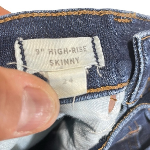 Madewell 9" High Rise Skinny Dark Wash Stretch Lightly Whiskered Jeans Size 24 - Picture 6 of 11